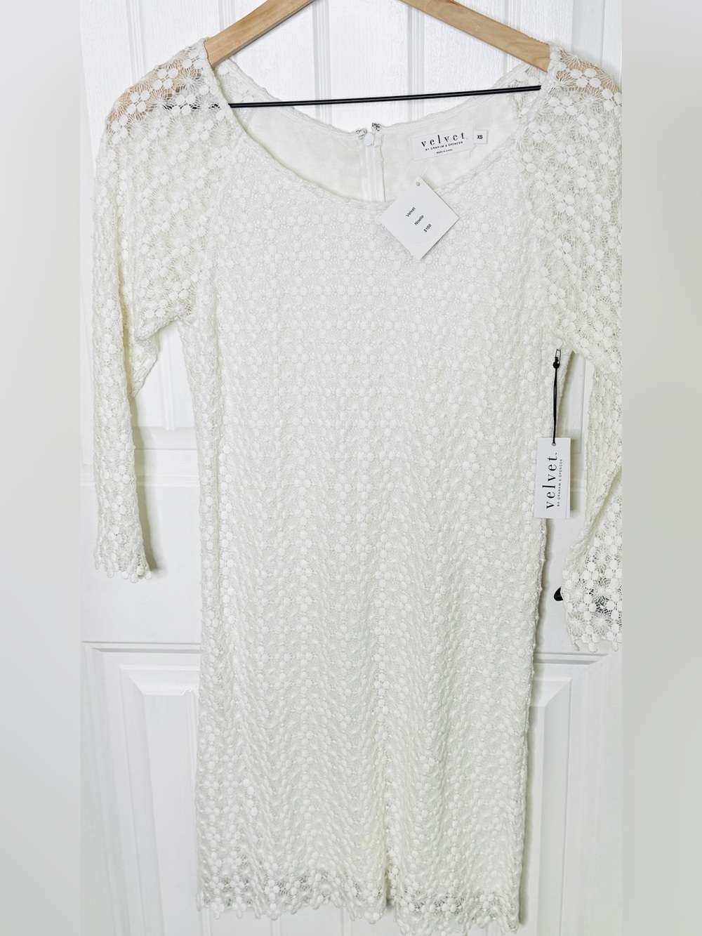 NWT Velvet by Graham Spencer Ivory White Crochet Lace Dress XS